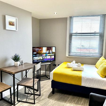 Stylish Studio With Sea Views Apartment Brighton Exterior foto